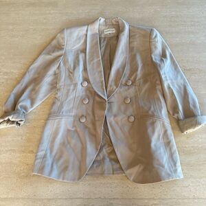 Preston and York cream padded shoulder blazer size 4